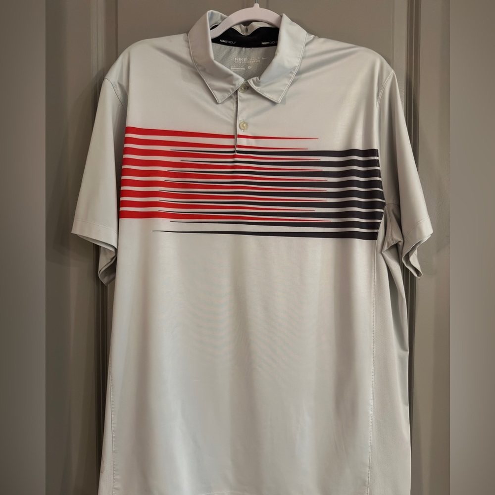 Men’s Nike Golf Shirt. Size Large. Dri-Fit Custom Tour Performance Gear